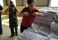 奉献爱心 携手前行