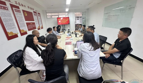 支部共建聚合力｜党建引领 “专业社工 + 志愿服务”，携手赋能社会组织走出去